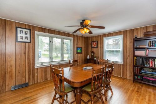 228 Grandview Ave, Woonsocket RI 02895-2752 exterior