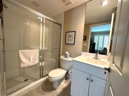 325 Dunes Blvd, Naples FL 34110-6418 exterior