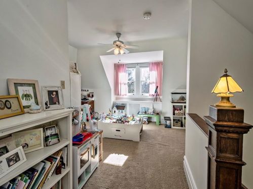 606 Bower Hill Rd, Pittsburgh PA 15243-1508 exterior