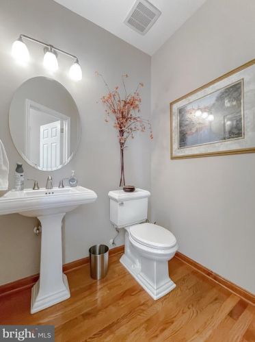 3148 Holland Clf Rd, Huntingtown MD 20639-9725 exterior