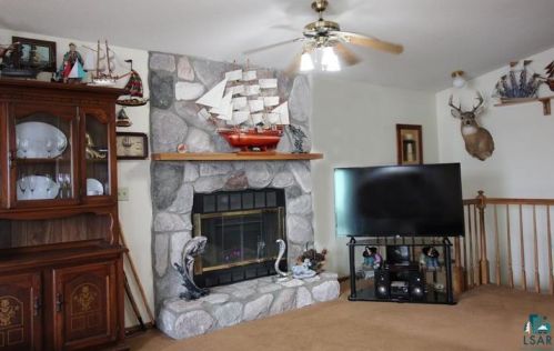 6839 Lawnwood Rd, Duluth MN 55803-9255 exterior