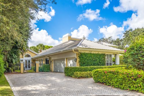 2350 41st St, Boca Raton, FL 33431-8410