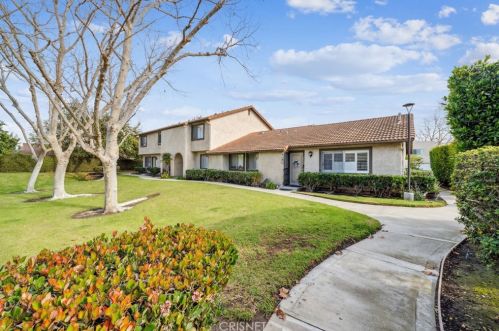 2955 Kelp Ln, Oxnard, CA 93035-1622