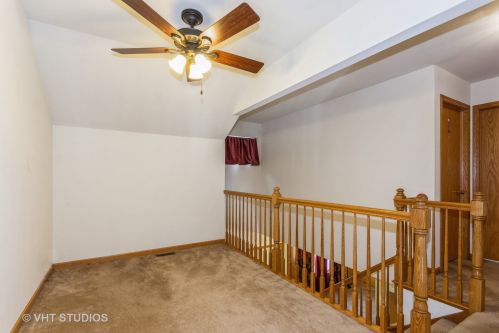 1104 129 Infantry Dr, Joliet IL 60435-3131 exterior