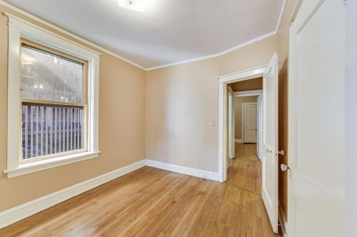 2255 Addison St, Chicago IL 60618-6017 exterior