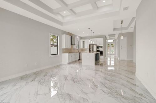 853 91st Ave, Naples FL  34108-2426 exterior