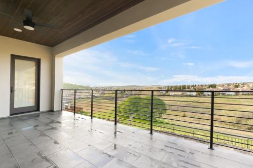 1990 Ritchie St, Folsom CA  95630 exterior