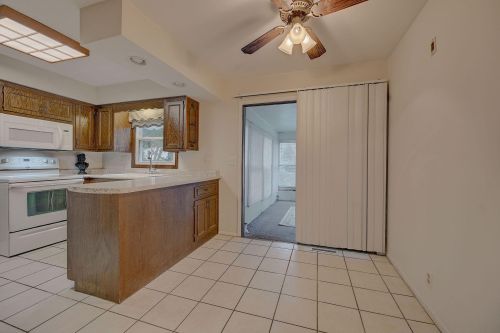 5000 19 St, Milwaukee WI 53209-5761 exterior