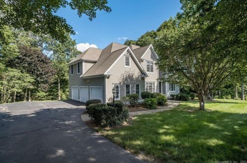 26 Overlook Farms Rd, Deep River CT 06419-1337 exterior