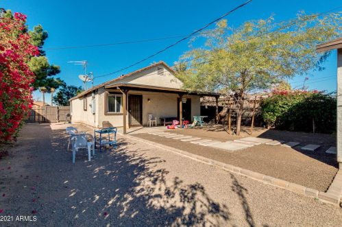 2041 Adams, Phoenix AZ 85007-2699 exterior