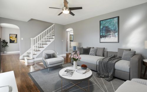 10430 Parnell Ave, Chicago, IL 60628-2434