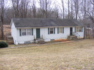 142 Mountain View Loop, Stuart, VA 24171-2897