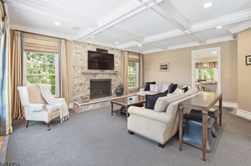 40 Linden Ln, Chatham Township NJ 07928-1654 exterior