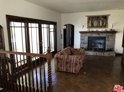 39850 Calle Breve, Temecula CA 92592-8692 exterior