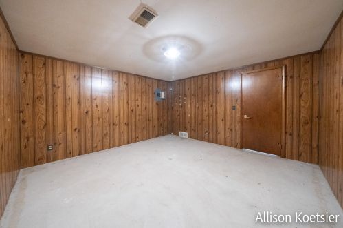 4301 36th St, Grand Rapids MI 49512-1947 exterior