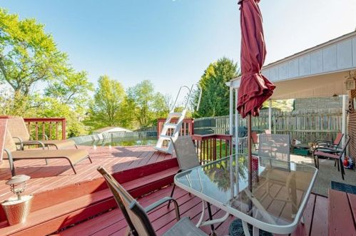 631 Corbin St, Pittsburgh PA 15122-2003 exterior