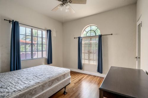 2021 6 St, Tucson AZ 85716-4822 exterior