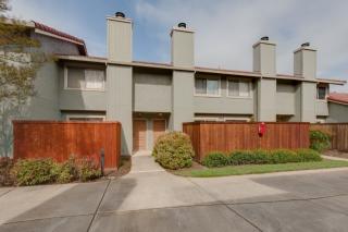 5333 Park Highlands Blvd, Concord CA  94521-3704 exterior