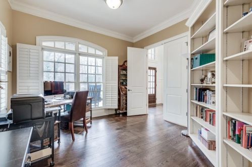 2337 Greenglade Rd, Atlanta GA 30345-3828 exterior