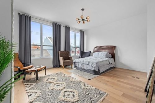 131 44th St, Pittsburgh PA  15201-3037 exterior