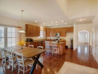 113 Devalinder Dr, Newark DE  19702-4787 exterior