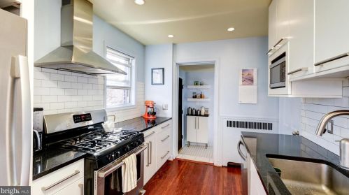 1623 Varnum Pl, Washington DC 20017-3141 exterior