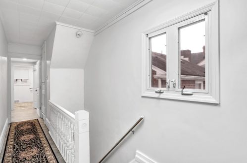 1850 Middle St, Pittsburgh PA 15227-3846 exterior