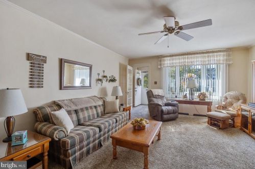 3223 Longshore Ave, Philadelphia PA 19149-2025 exterior