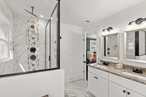 2930 Eleanor Ter, Atlanta GA  30318-6014 exterior