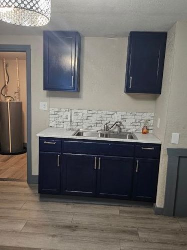 3204 40, Milwaukee WI 53215-4025 exterior