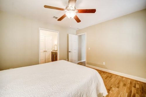 602 Bainbridge Dr, Atlanta GA 30327-4267 exterior