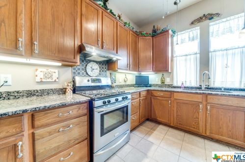 1314 Whispering Water, Spring Branch TX 78070-5613 exterior