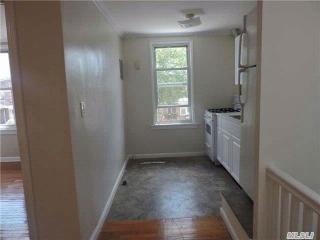 5038 46th St, Flushing NY  11377-7325 exterior