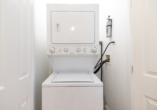 7250 Oakley Ave, Chicago IL 60636-3632 exterior