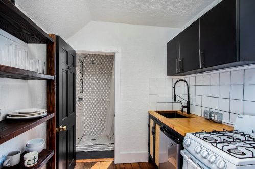 1334 Buffalo Ave, Grand Rapids MI 49505-5072 exterior