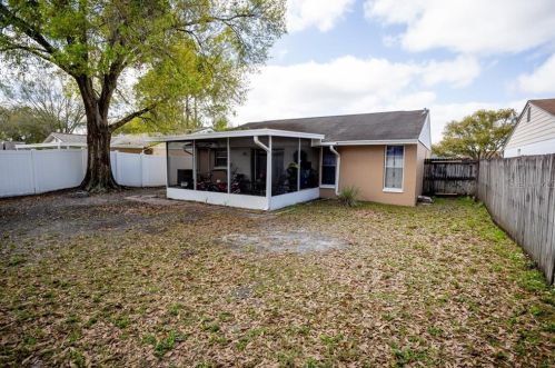 12617 Nicole Ln, Tampa FL 33625-6585 exterior