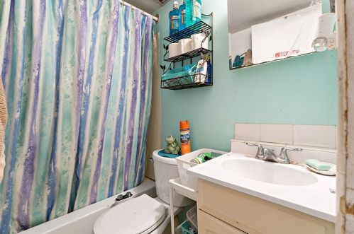 165 18 St, Pittsburgh PA 15203-1630 exterior