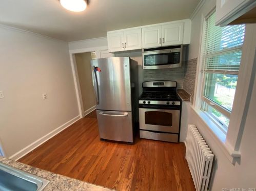 37 Almira Dr, Greenwich, CT 06831-5105