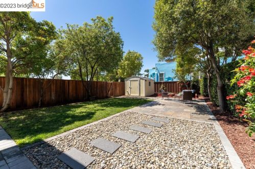 1505 Russell St, Berkeley CA 94705-2334 exterior