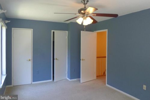 10846 Whiterim Dr, Rockville MD 20854-1779 exterior