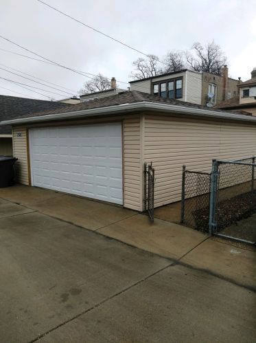 2528 58 Ct, Chicago IL 60804-3213 exterior