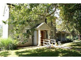 425 Sangree Rd, Pittsburgh, PA 15237-3709