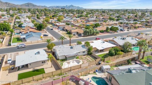 11250 33rd Ave, Phoenix AZ 85051-0631 exterior