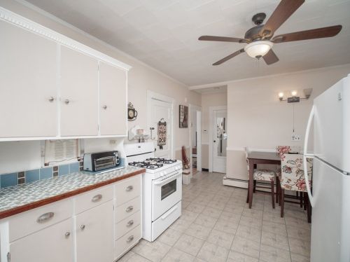 77 Riverdale St, Methuen MA 01844-6105 exterior