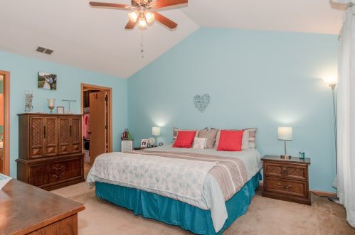 3114 Nantucket Dr, Joliet IL 60435-9024 exterior