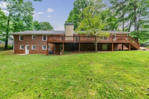 1877 Mercedes Ct, Atlanta GA 30345-3939 exterior