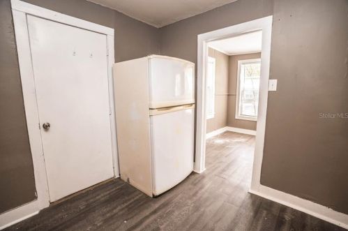 8112 Alaska St, Tampa FL  33604-3244 exterior