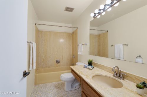 5545 Paseo Cimarron, Tucson AZ  85750-1102 exterior