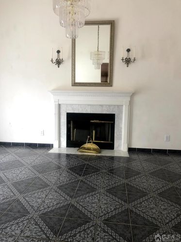 12 Murdock St, Perth Amboy NJ 08863-1224 exterior