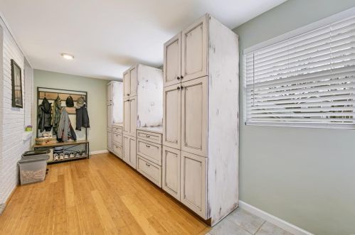 6430 Winona Ave, Saint Louis MO 63109-2125 exterior